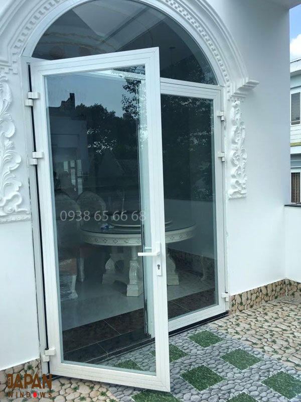 Cửa đi 1 cánh nhôm kính quận 7